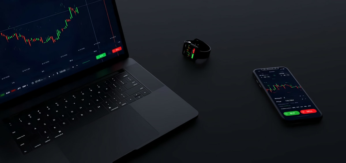 Financial charts and collateral monitoring on multiple screens